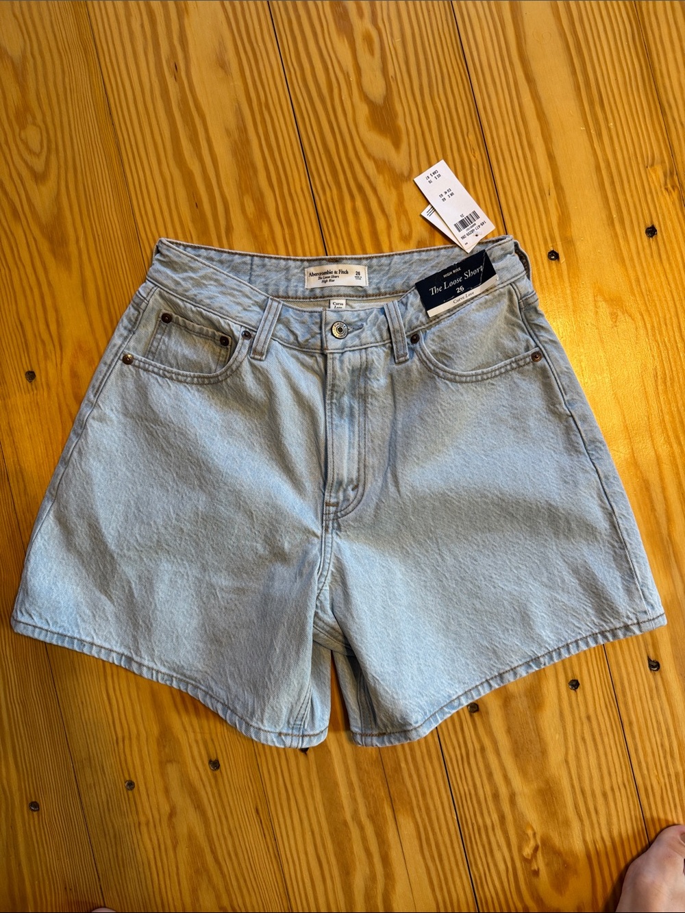 Abercombie curve love high rise loose short light was 26